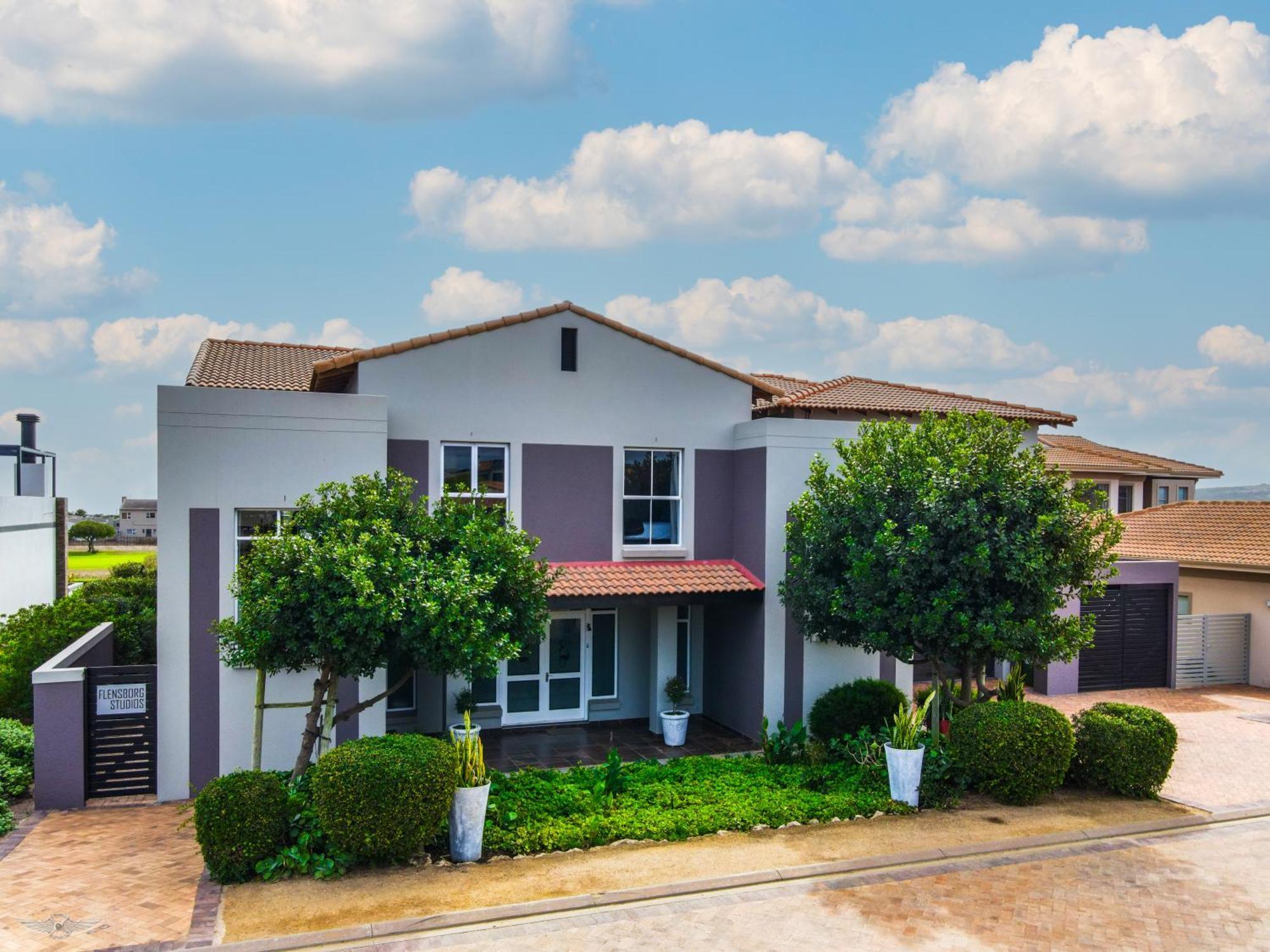Flensborg Studios & Penthouse - Langebaan Golf Estate Экстерьер фото
