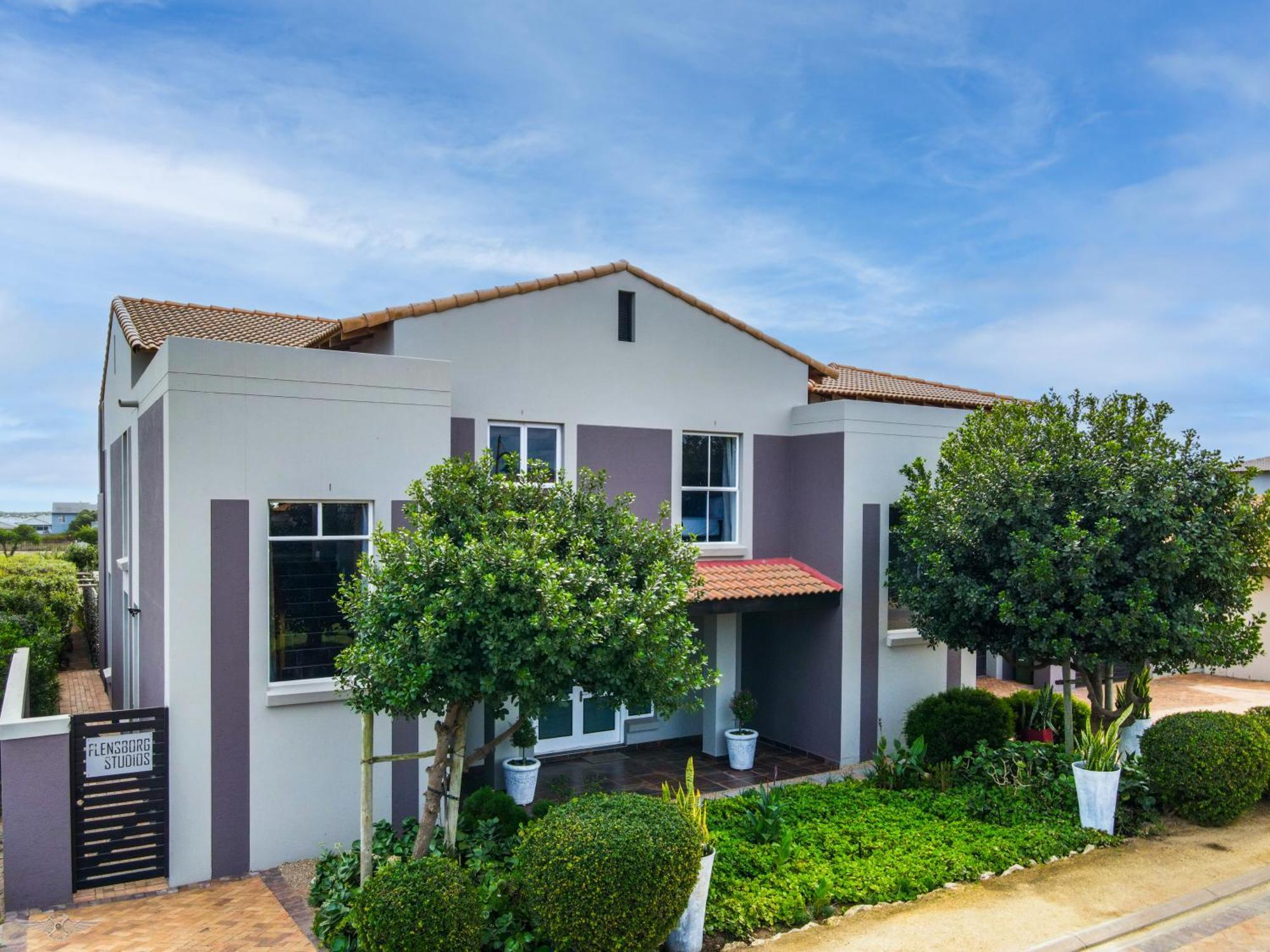 Flensborg Studios & Penthouse - Langebaan Golf Estate Экстерьер фото