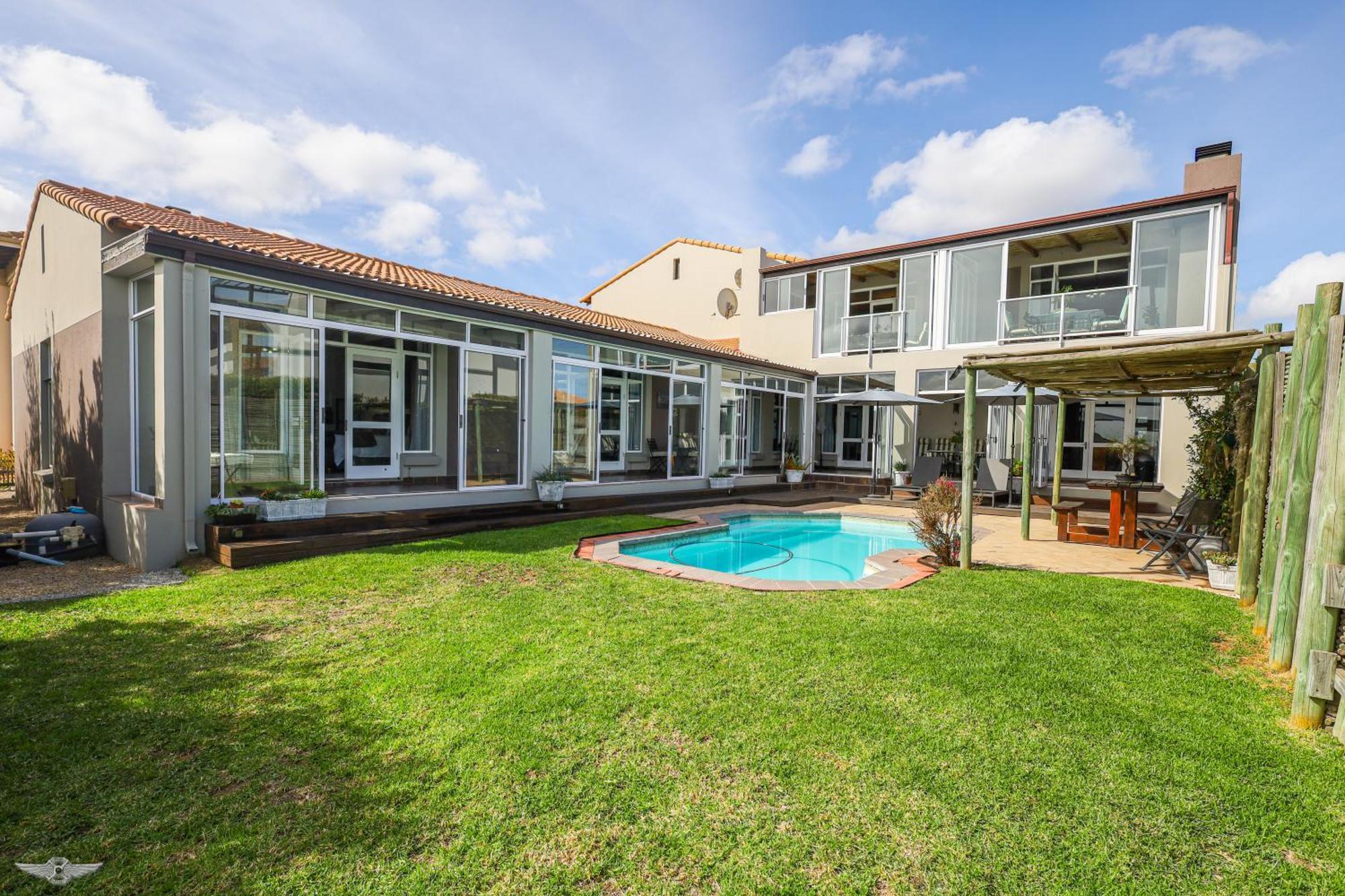 Flensborg Studios & Penthouse - Langebaan Golf Estate Экстерьер фото