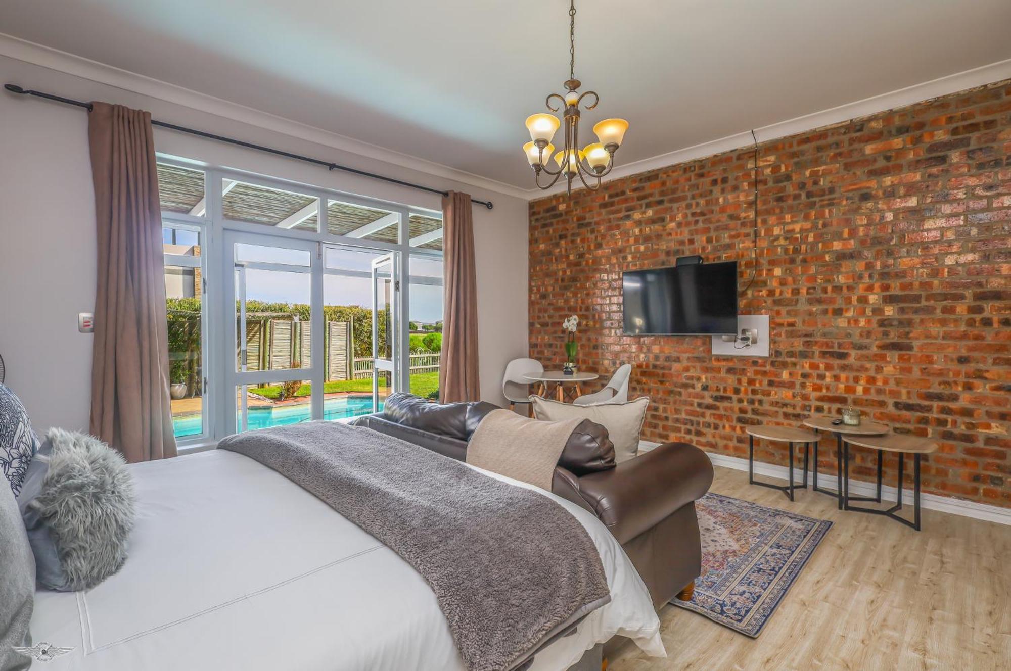 Flensborg Studios & Penthouse - Langebaan Golf Estate Экстерьер фото